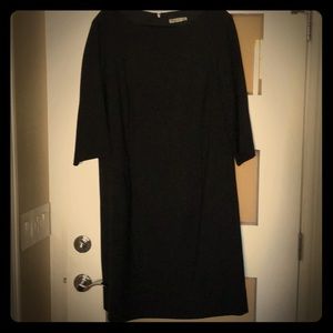 Black dress with pockets